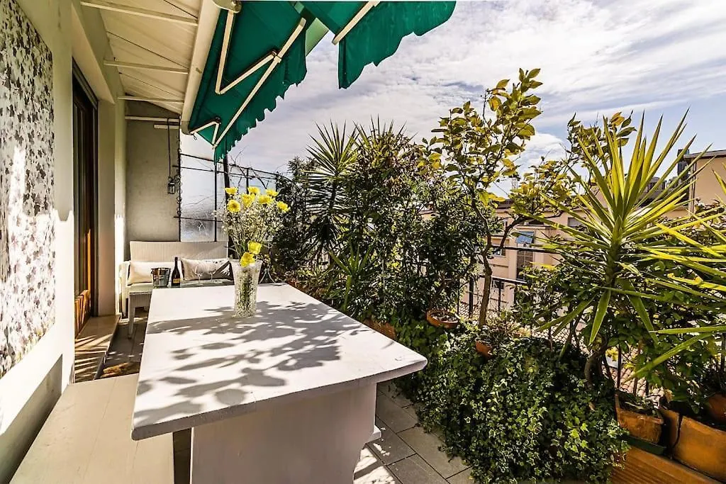 Enjoy Home - Attico Con Idromassaggio E Garage - Zona Sant'Antonio 아파트 파도바