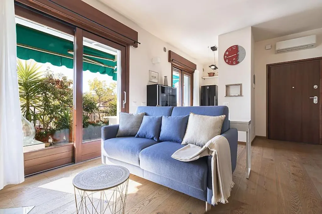 아파트 Enjoy Home - Attico Con Idromassaggio E Garage - Zona Sant'Antonio