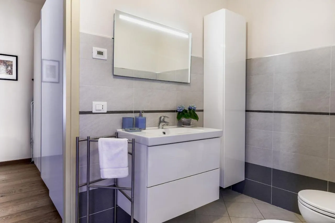 Enjoy Home - Attico Con Idromassaggio E Garage - Zona Sant'Antonio