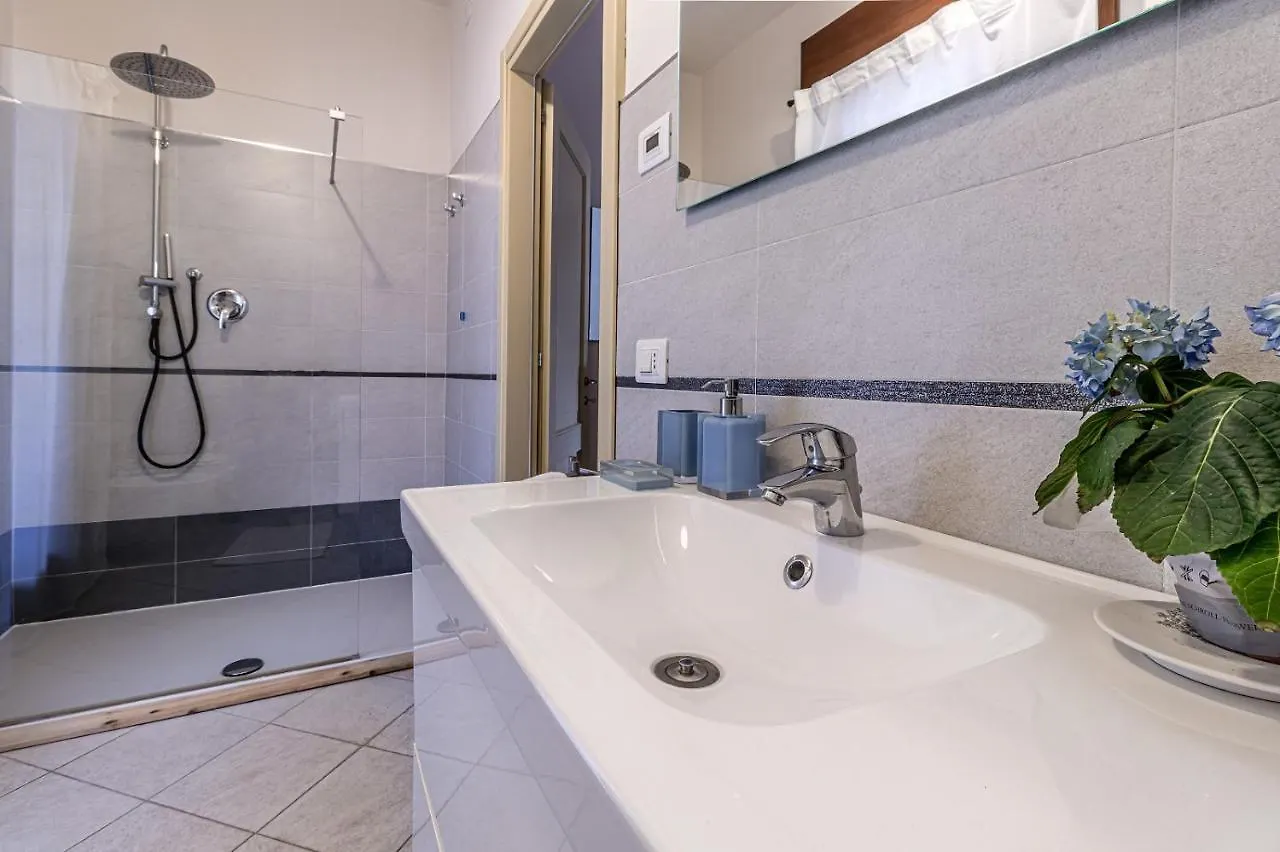 Apartment Enjoy Home - Attico In Centro Con Garage, Sant'Antonio Padova