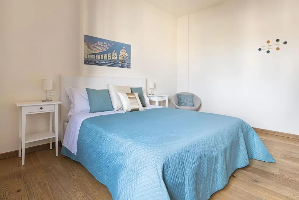 Enjoy Home - Attico In Centro Con Garage, Sant'Antonio Padova 0*,  Italy